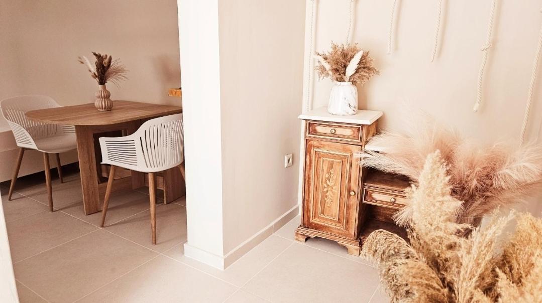 Boutique Athensairport Apartments Markópoulon 客房 照片